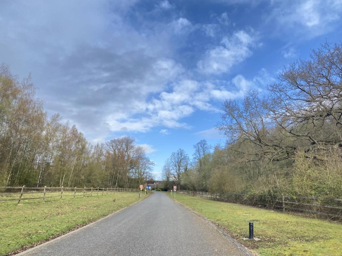 Ibis Budget Stansted Bishops Stortford Birchanger المظهر الخارجي الصورة