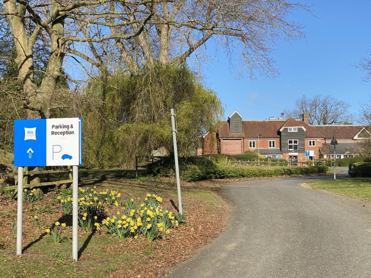 Ibis Budget Stansted Bishops Stortford Birchanger المظهر الخارجي الصورة