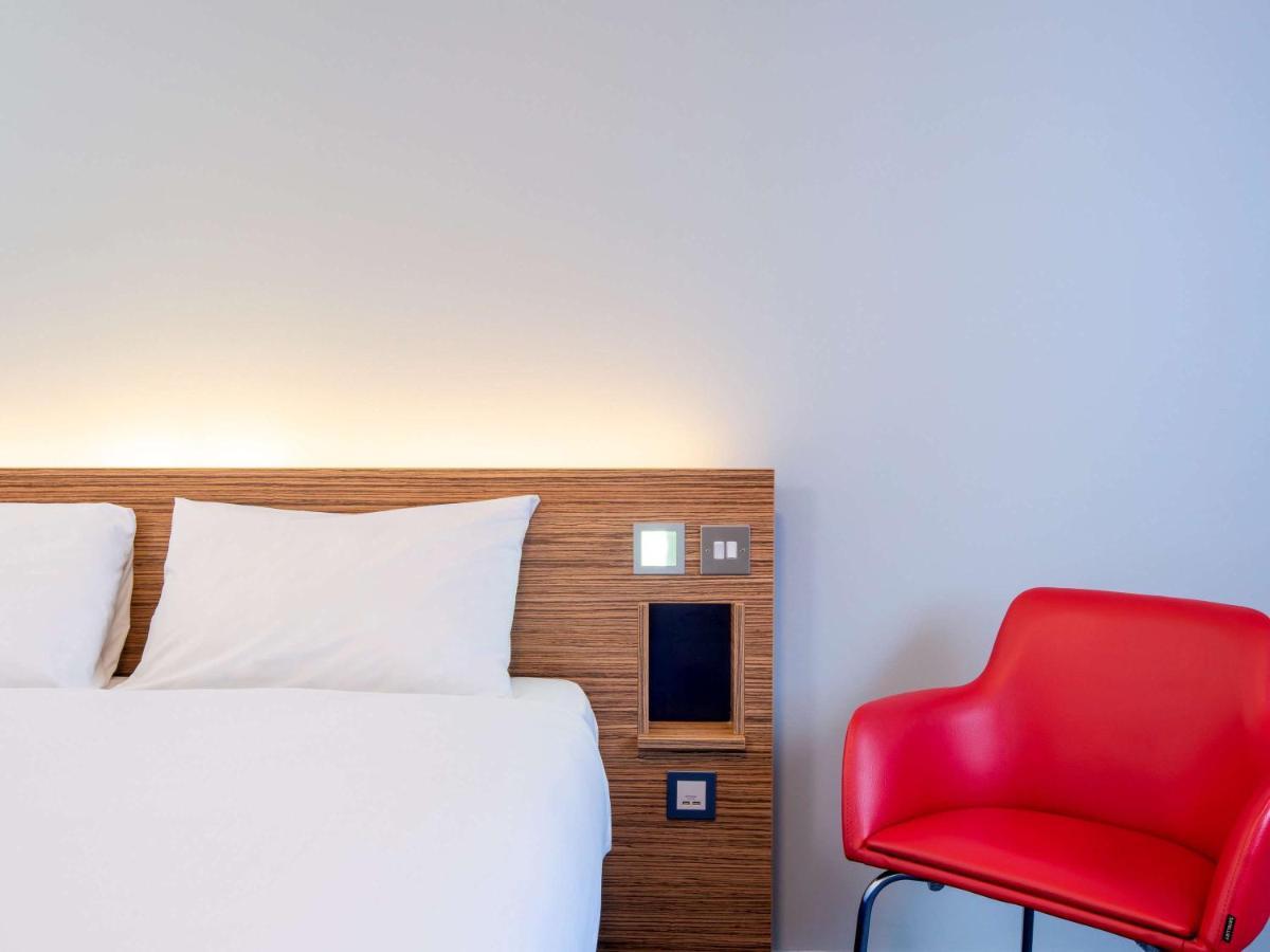 Ibis Budget Stansted Bishops Stortford Birchanger المظهر الخارجي الصورة